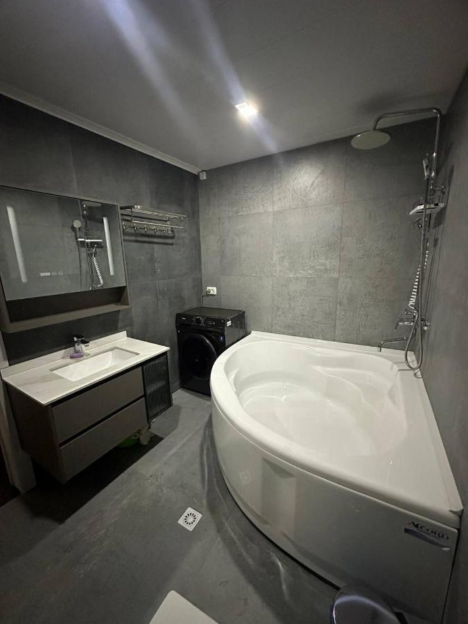 Modern Dream Apartment Самарканд Экстерьер фото